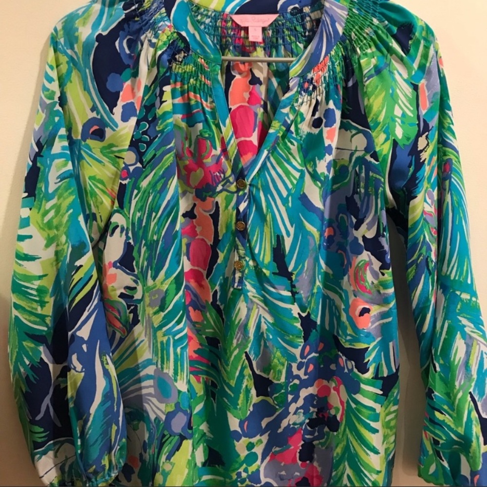 EUC Lilly Pulitzer Elsa top size small